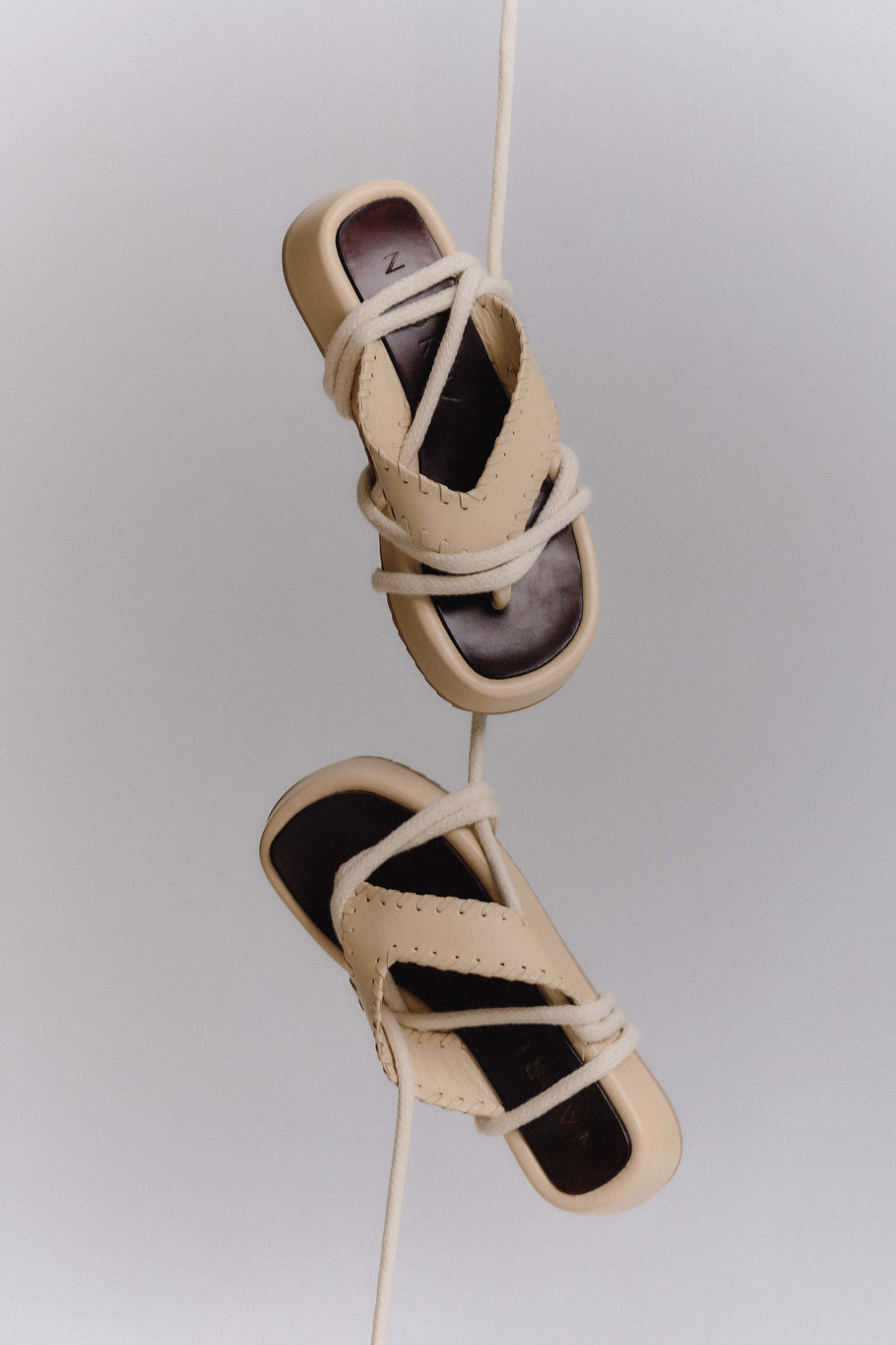 Flatform Alinhavo Creme