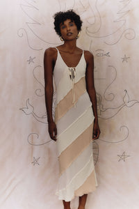 Vestido Lótus Nude