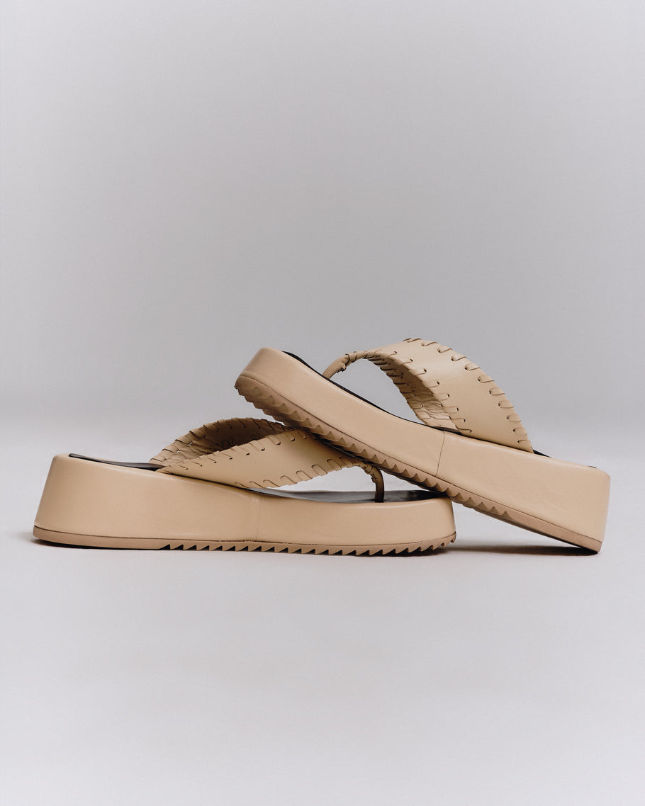 Flatform Alinhavo Creme